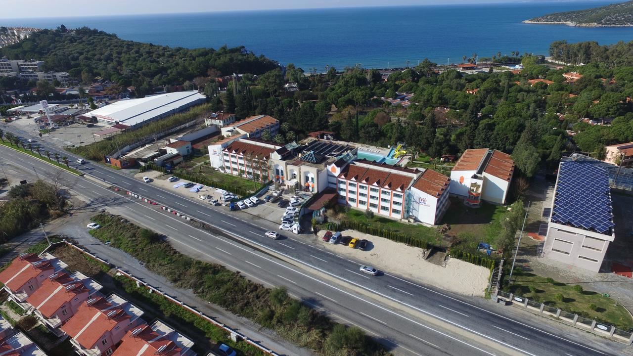 La Santa Maria Hotel Kusadasi Exterior photo